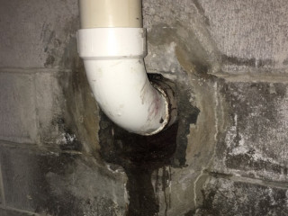 01_BrokenPipe.jpg