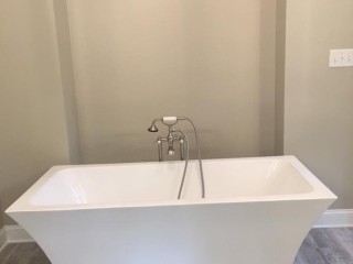 bathroom_remodeled (4).jpg