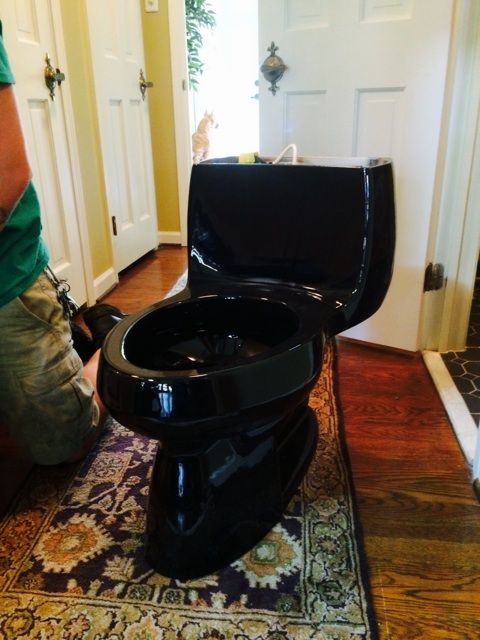 Black Toilet Installation